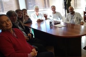 Visita grupo de profesionales del Hospital Guillermo Grant Benavente de Concepción